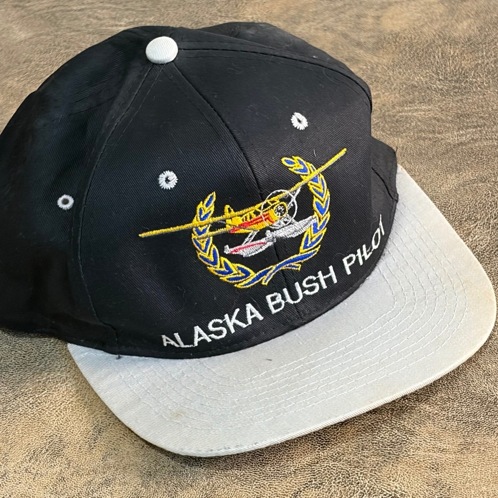 Arctic Circle Alaska Bush Pilot Hat Mens OSFA Black Grey Snapback Aviation